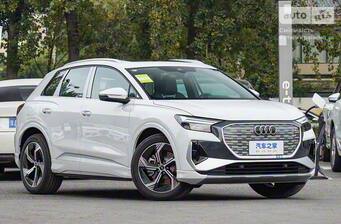 Audi Q4 e-tron 2025 Creative