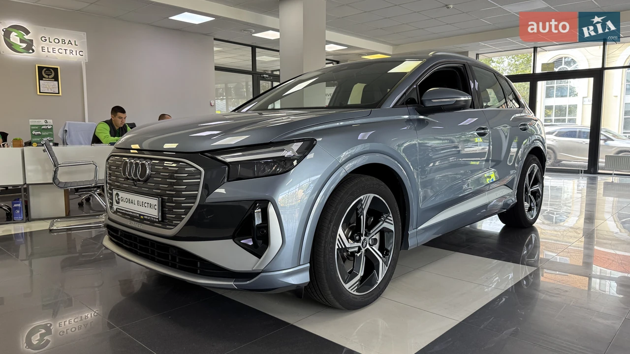 Audi Q4 e-tron Creative