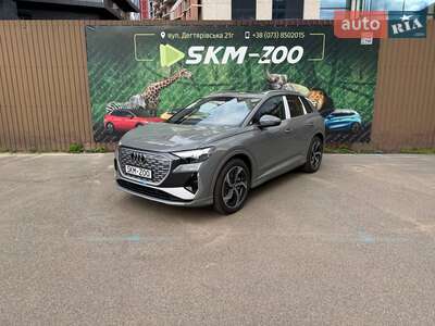 Audi Q4 e-tron 2025 Creative