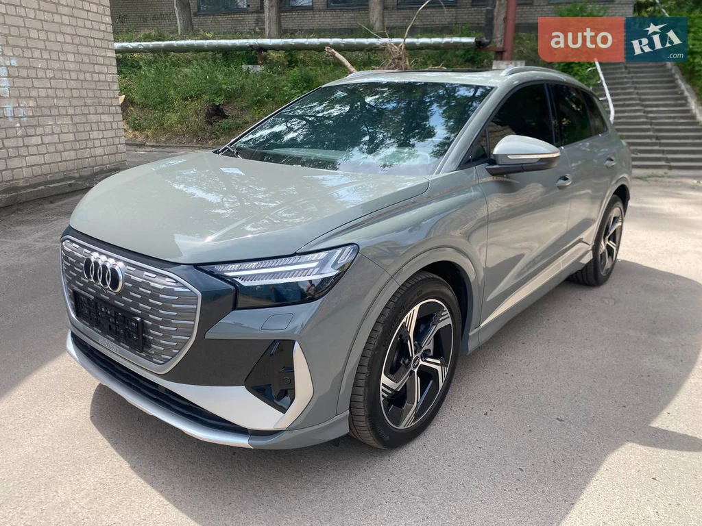 Audi Q4 e-tron Creative