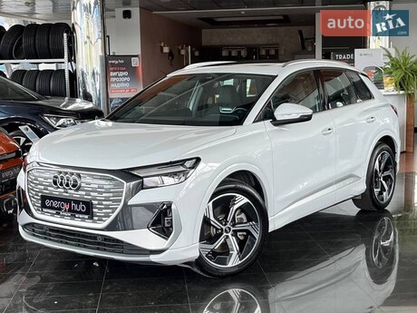 Audi Q4 e-tron 2024