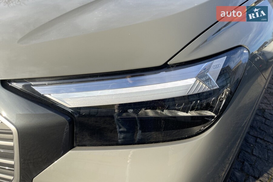 Audi Q4 e-tron - фото 13