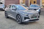 Audi Q4 e-tron Creative