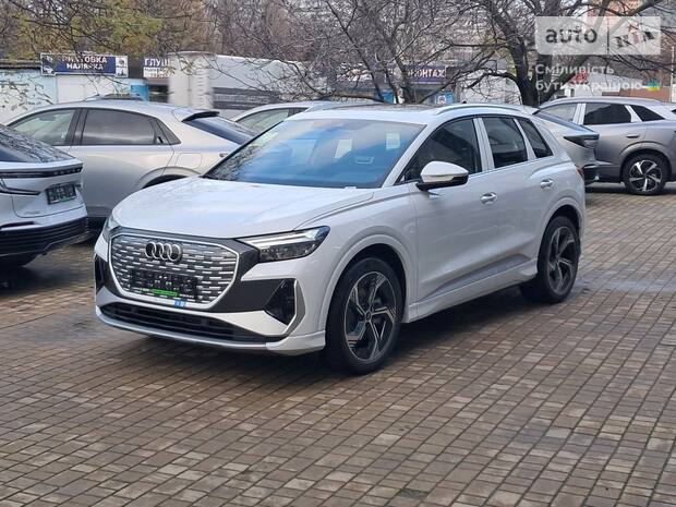 Audi Q4 e-tron 2025