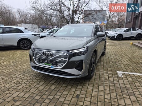 Audi Q4 e-tron 2025
