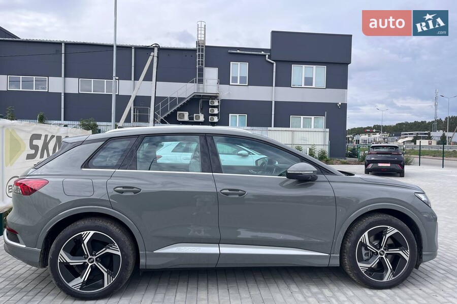 Audi Q4 e-tron - фото 5