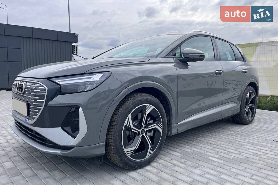 Audi Q4 e-tron - фото 4