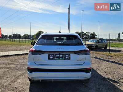 Новый Audi Q4 e-tron 2024 - фото 5