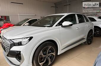 Audi Q4 e-tron 2025 Creative