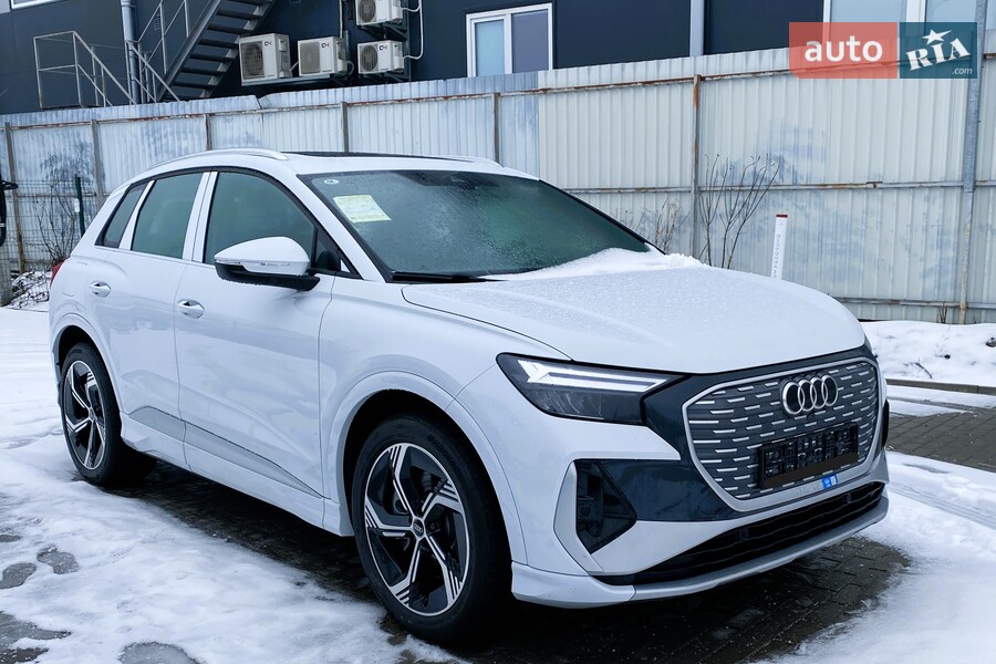 Audi Q4 e-tron - фото 2