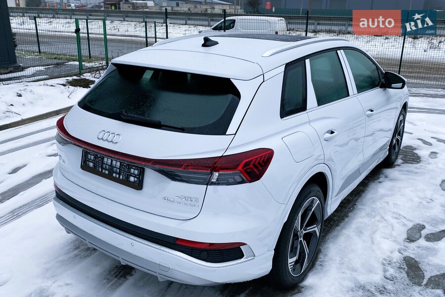 Audi Q4 e-tron - фото 5