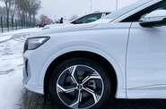 Audi Q4 e-tron - фото 8