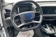 Audi Q4 e-tron - фото 13