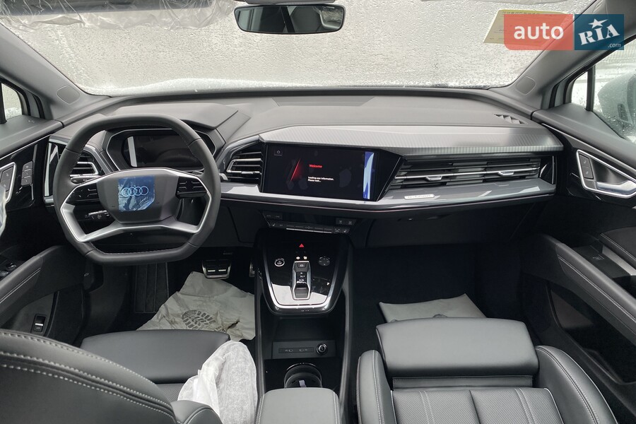 Audi Q4 e-tron - фото 20