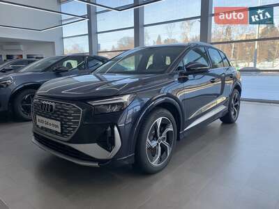 Audi Q4 e-tron 2025 Creative Night