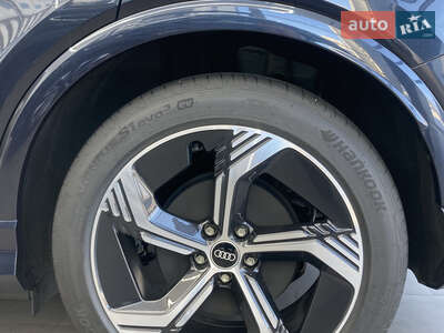 Новый Audi Q4 e-tron 2025 - фото 5