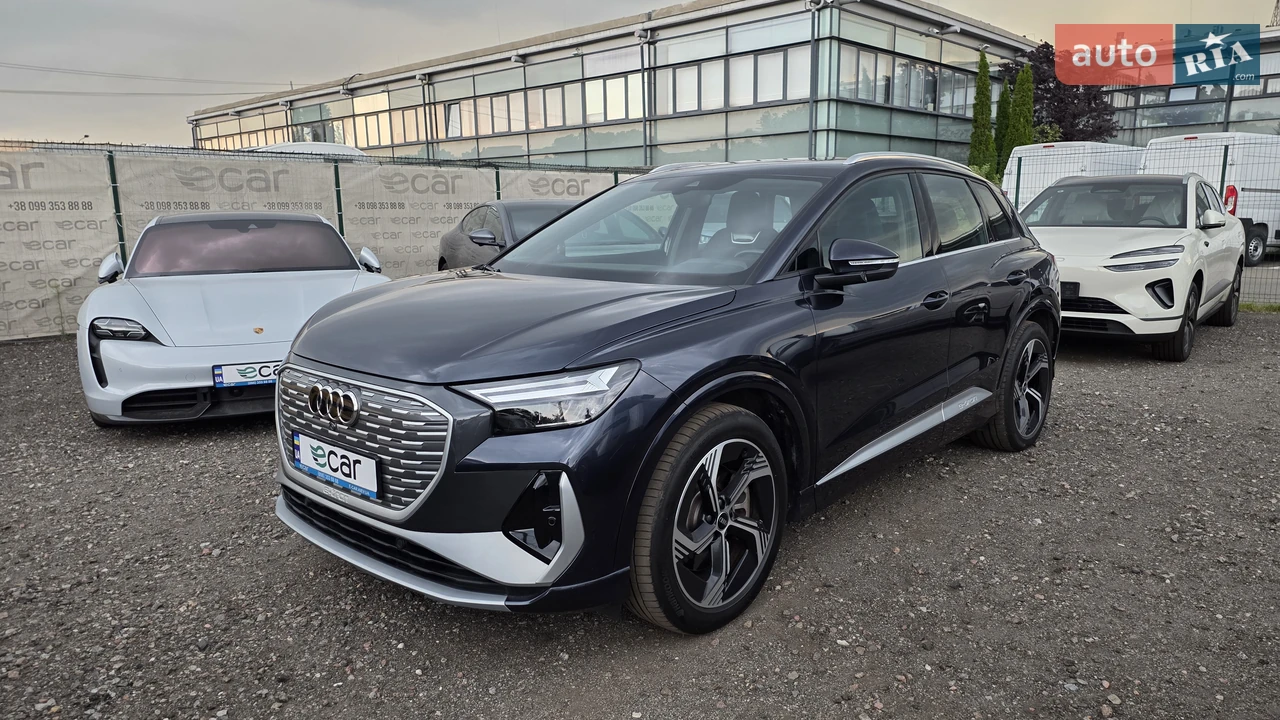 Audi Q4 e-tron Creative Night
