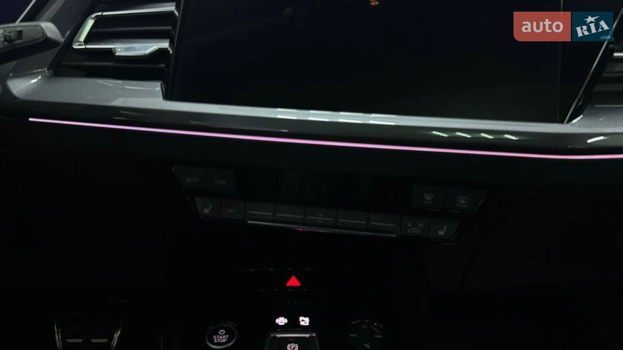 Audi-21