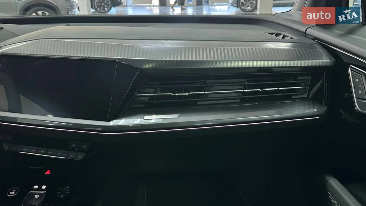 Audi-22