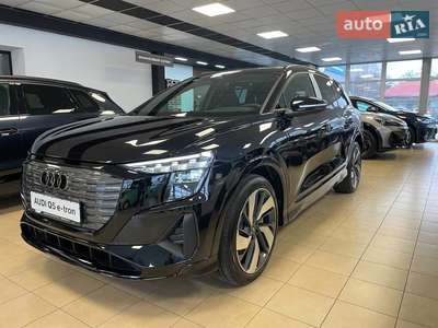 Audi Q5 e-tron 2024 Black Warrior