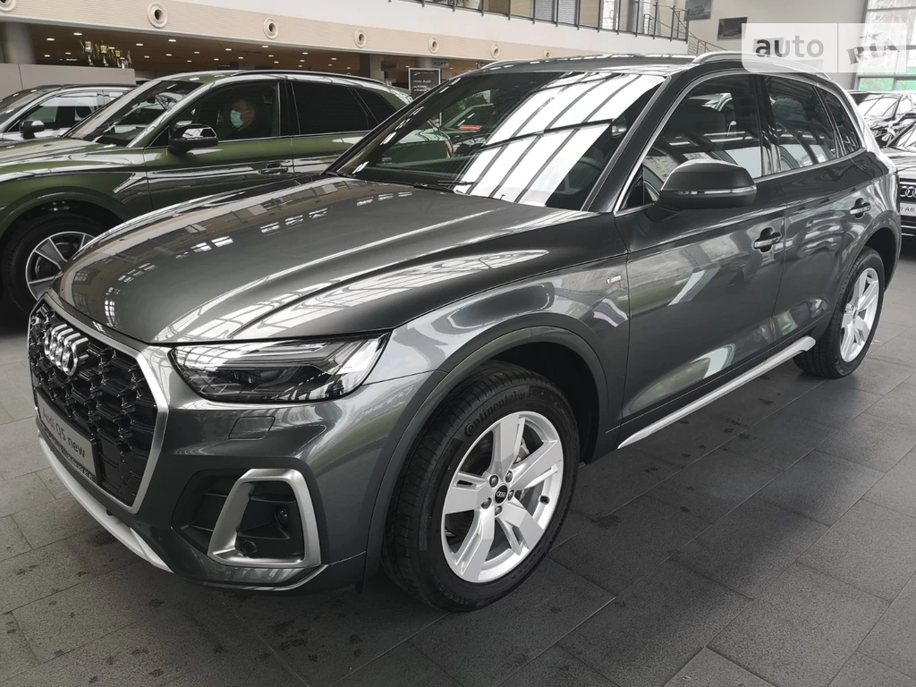 Audi Q5 Basis