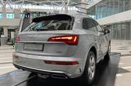 Audi Q5 Basis