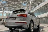 Audi Q5 Basis