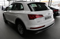 Audi Q5 Basis