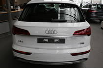 Audi Q5 Basis