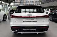 Audi Q5 - фото 5