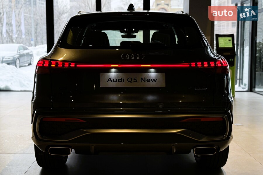 Audi Q5 - фото 7