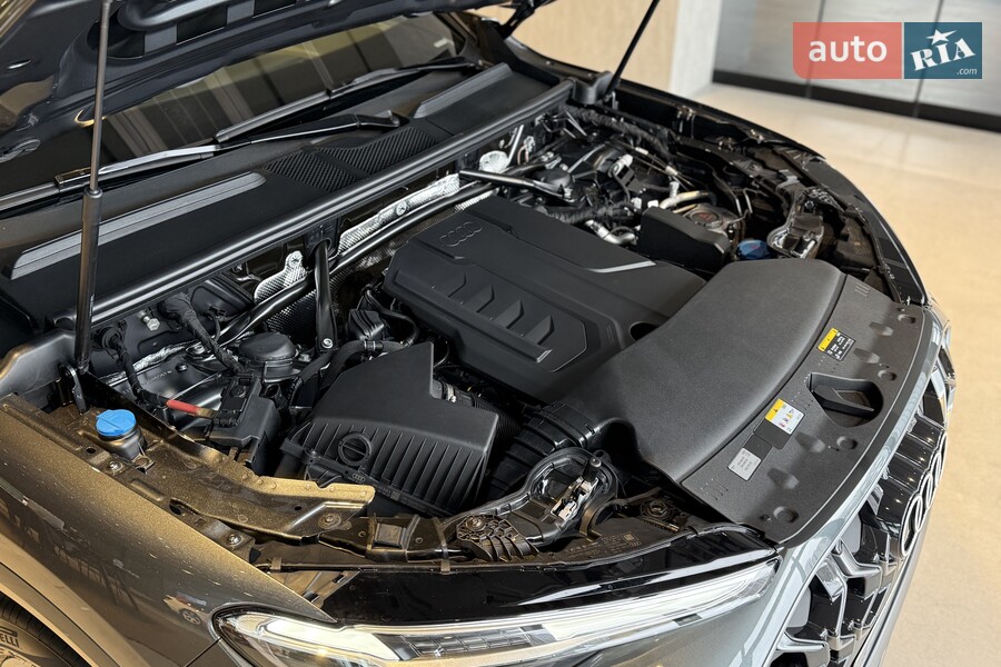 Audi Q5 - фото 36