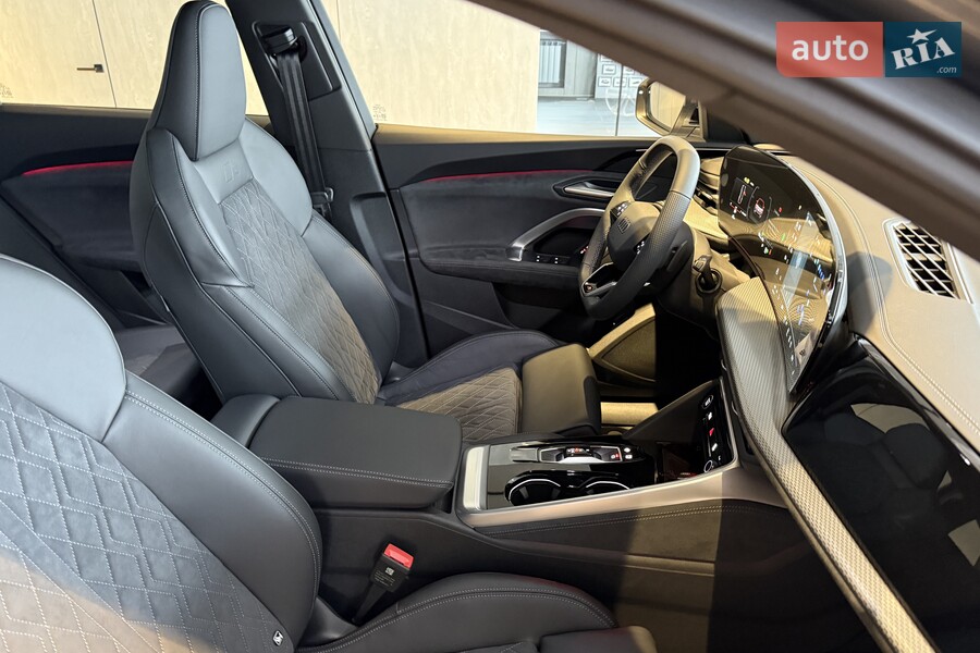 Audi Q5 - фото 32