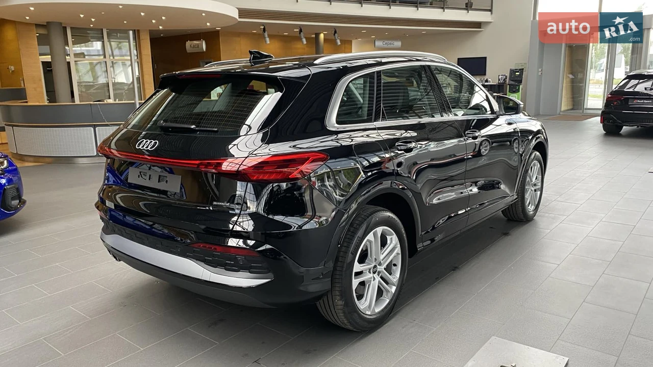 Audi-8
