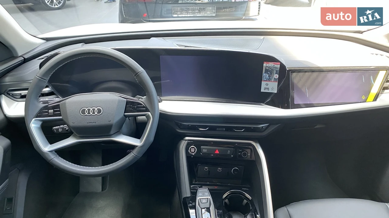 Audi-0