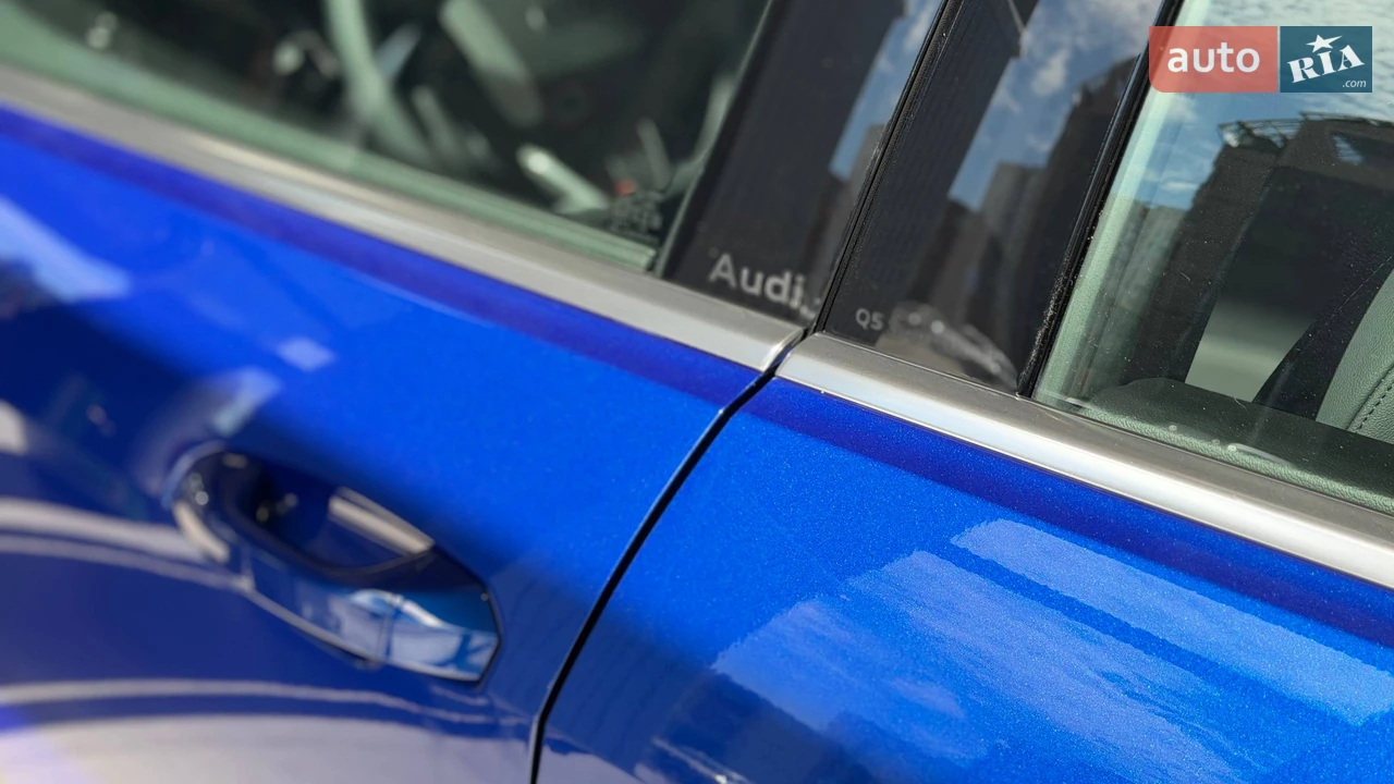 Audi-25