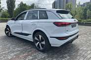 Audi Q6 e-tron - фото 10