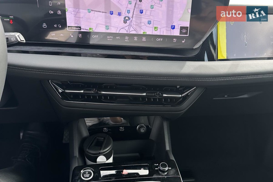 Audi Q6 e-tron - фото 33