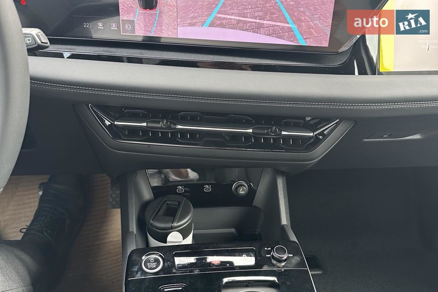 Audi Q6 e-tron - фото 5