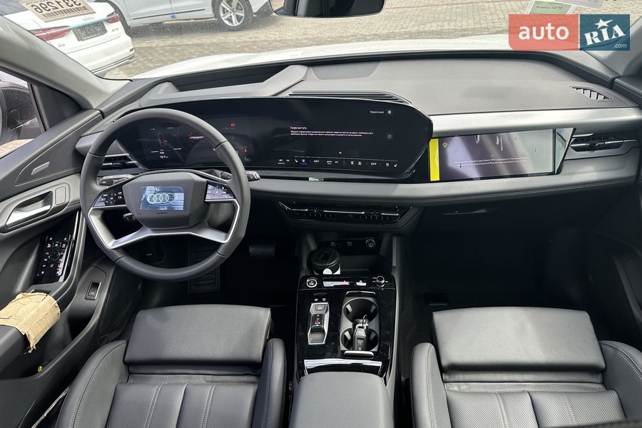 Audi Q6 e-tron - фото 30