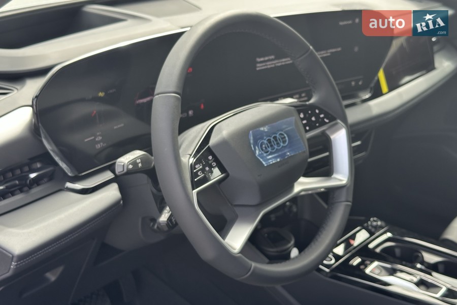 Audi Q6 e-tron - фото 19