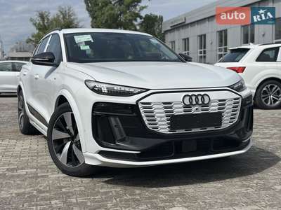 Audi Q6 e-tron 2025 Individual