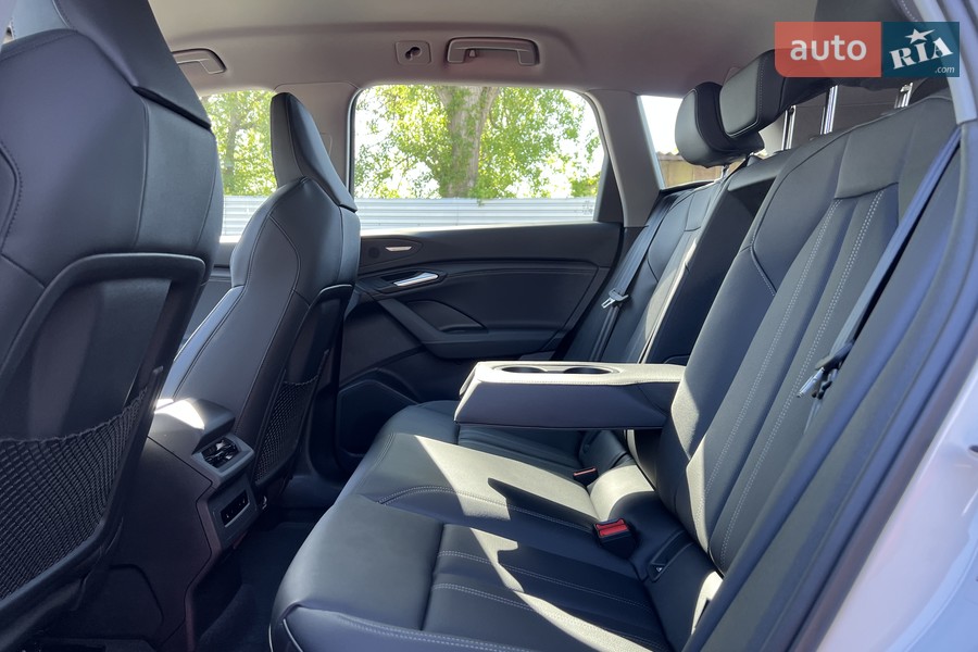 Audi Q6 e-tron - фото 29