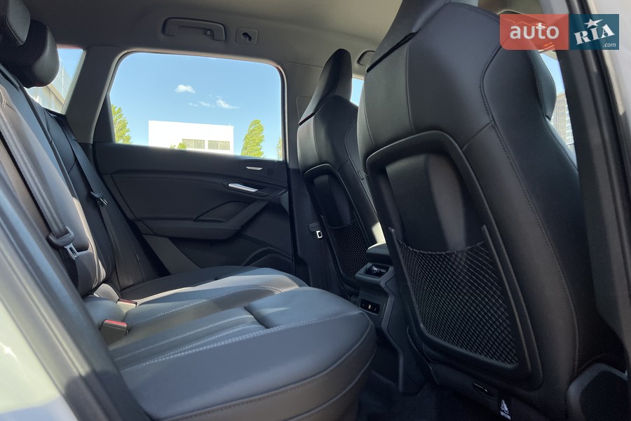 Audi Q6 e-tron - фото 41