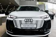 Audi Q6 e-tron - фото 3