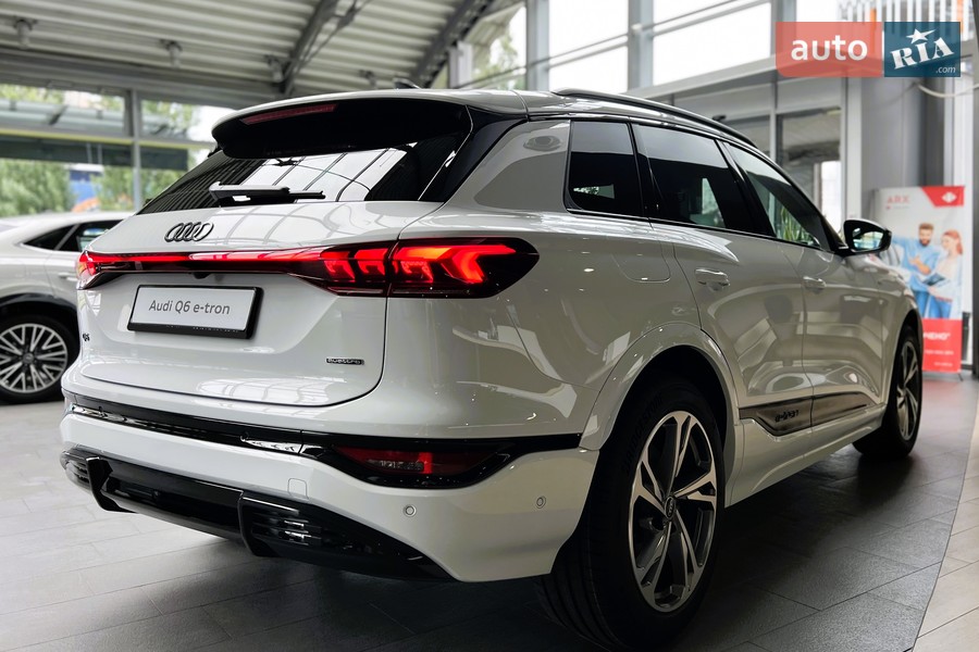 Audi Q6 e-tron - фото 7