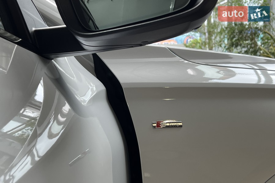 Audi Q6 e-tron - фото 16