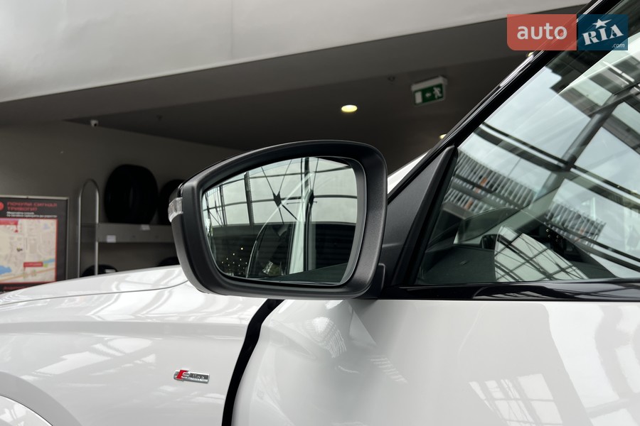 Audi Q6 e-tron - фото 15