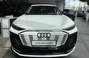 Audi Q6 e-tron S-Line Performance 100 kWh (387 к.с.) Quattro - фото 1