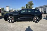Audi Q6 e-tron - фото 6